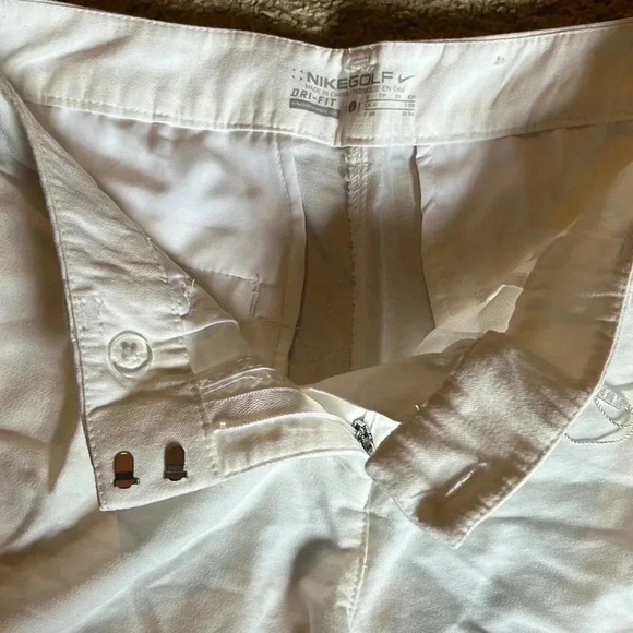 NIKE GOLF size 2 shorts - Picture 3 of 5